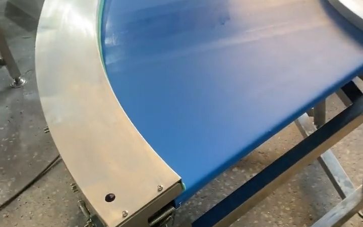 knife edged curved belt conveyor knife edged curved belt conveyor