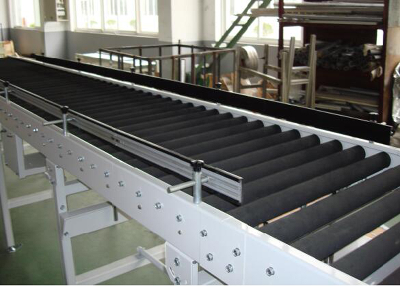 sing sprocket accumulating roller