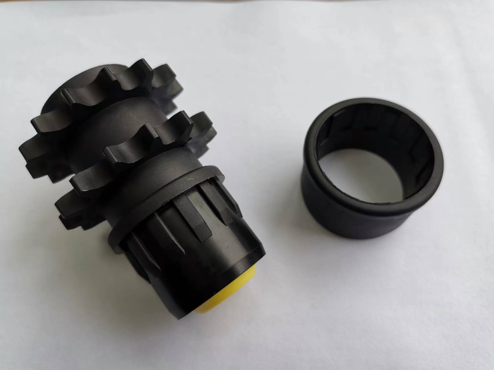 polymer sprocket assembly