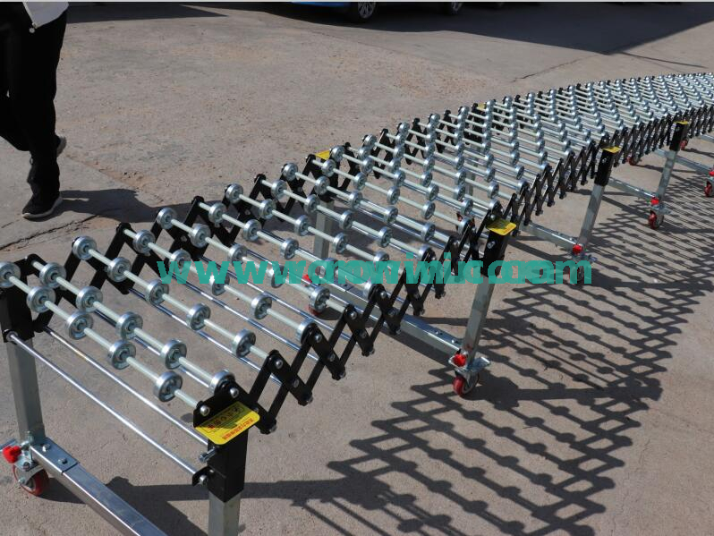 Flexible Extendable Skate Wheel Conveyor for Material Handling