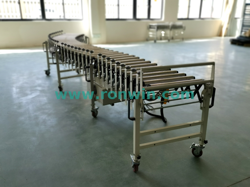 Motorised Flexible Expandable Roller Conveyor 